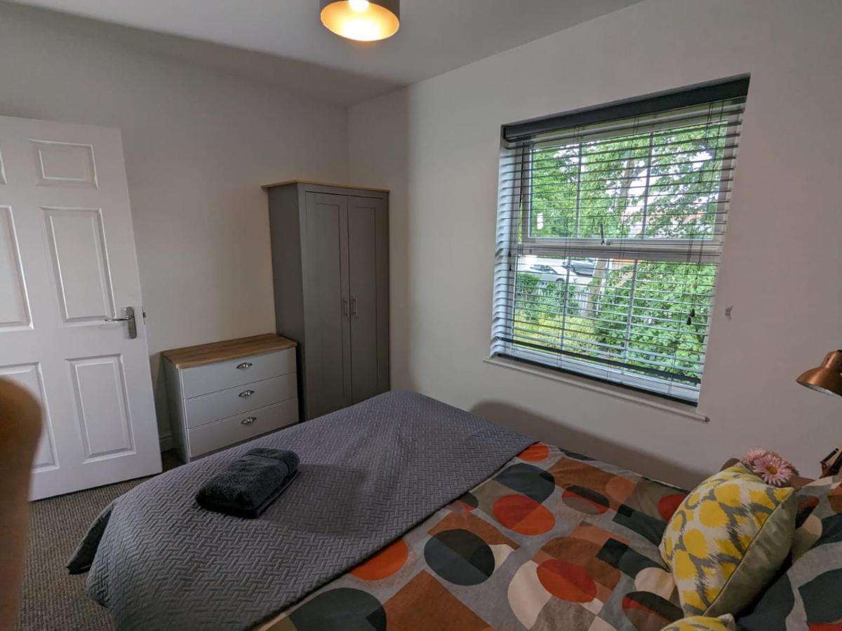 Stylish Modern Apartment, Free Secure Parking Allesley Luaran gambar