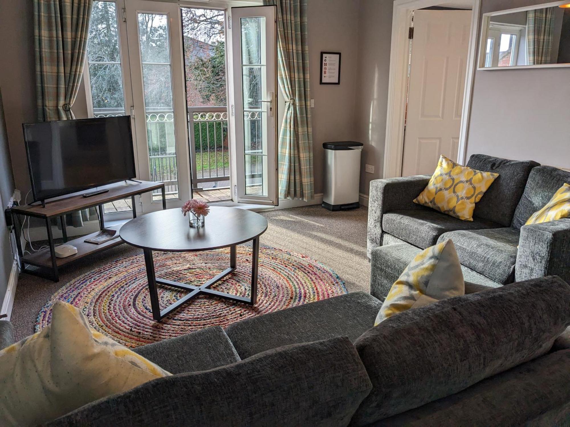 Stylish Modern Apartment, Free Secure Parking Allesley Luaran gambar